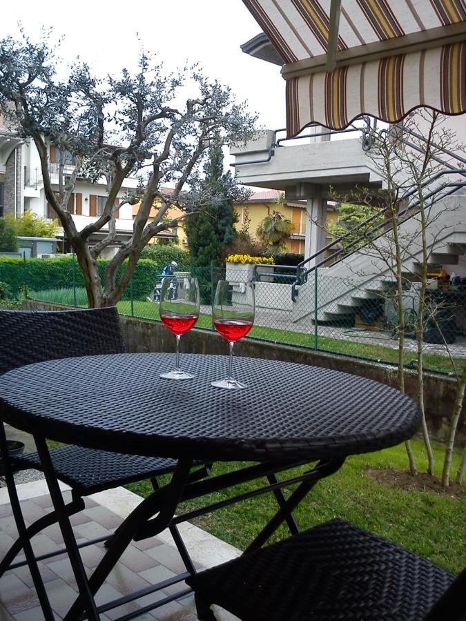 Casa Margherita Sirmione Buitenkant foto